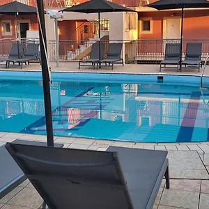 Eleni Aparthotel